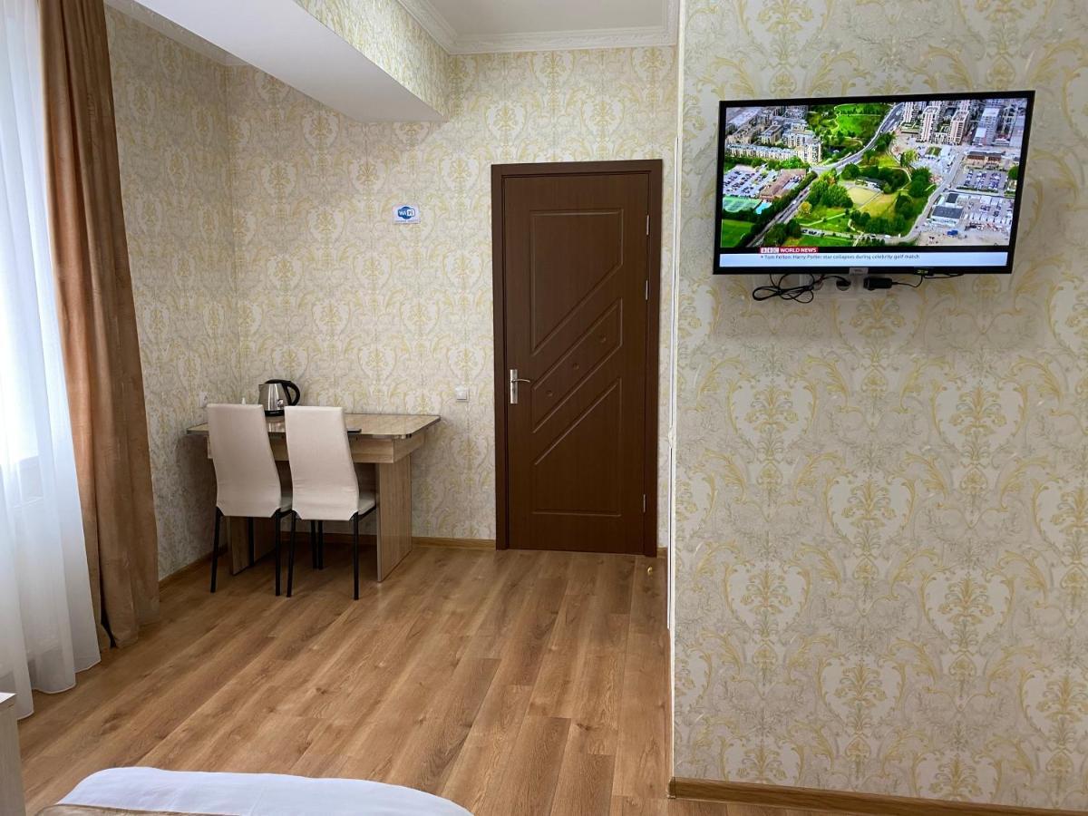 Hotel Sharl Ninotsminda Kültér fotó