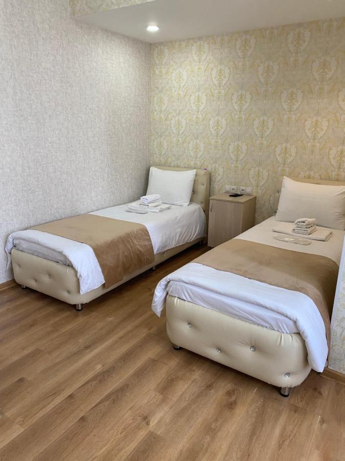 Hotel Sharl Ninotsminda Kültér fotó